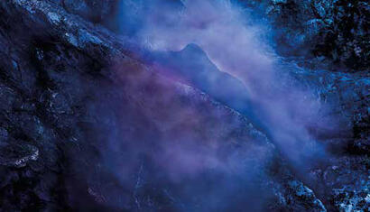 Nicolás Janowski. Sin título, de la serie Adrift in blue, 2015-2016. Impresión por inyección de tinta en papel de algodón. 70 cm x 105 cm.